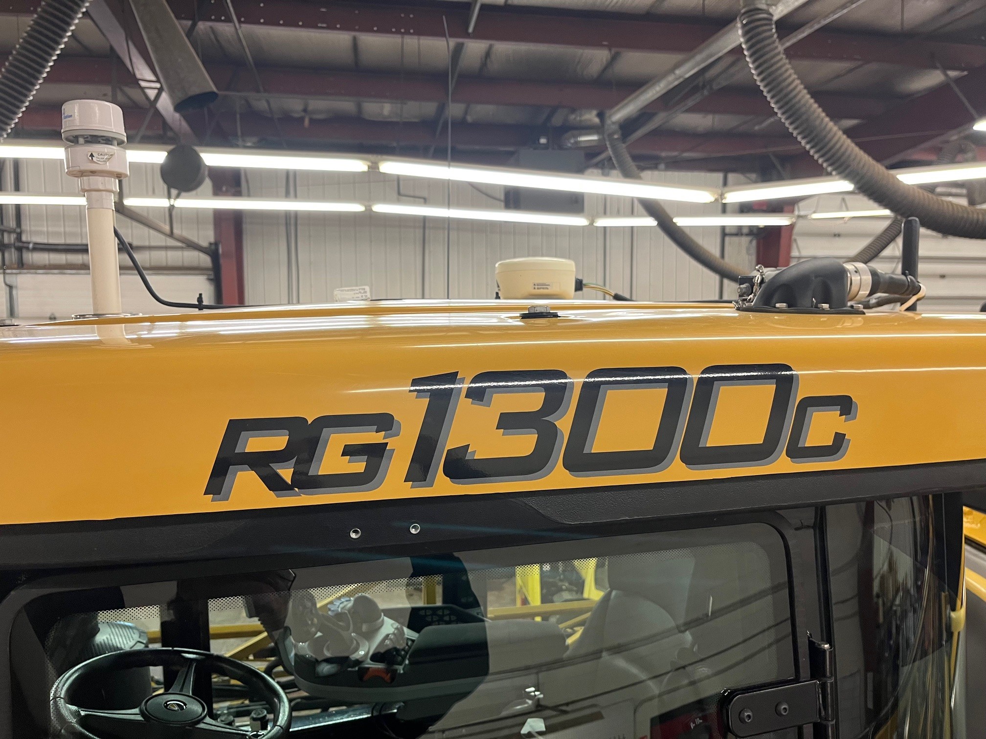 2019 RoGator 1300C Sprayer