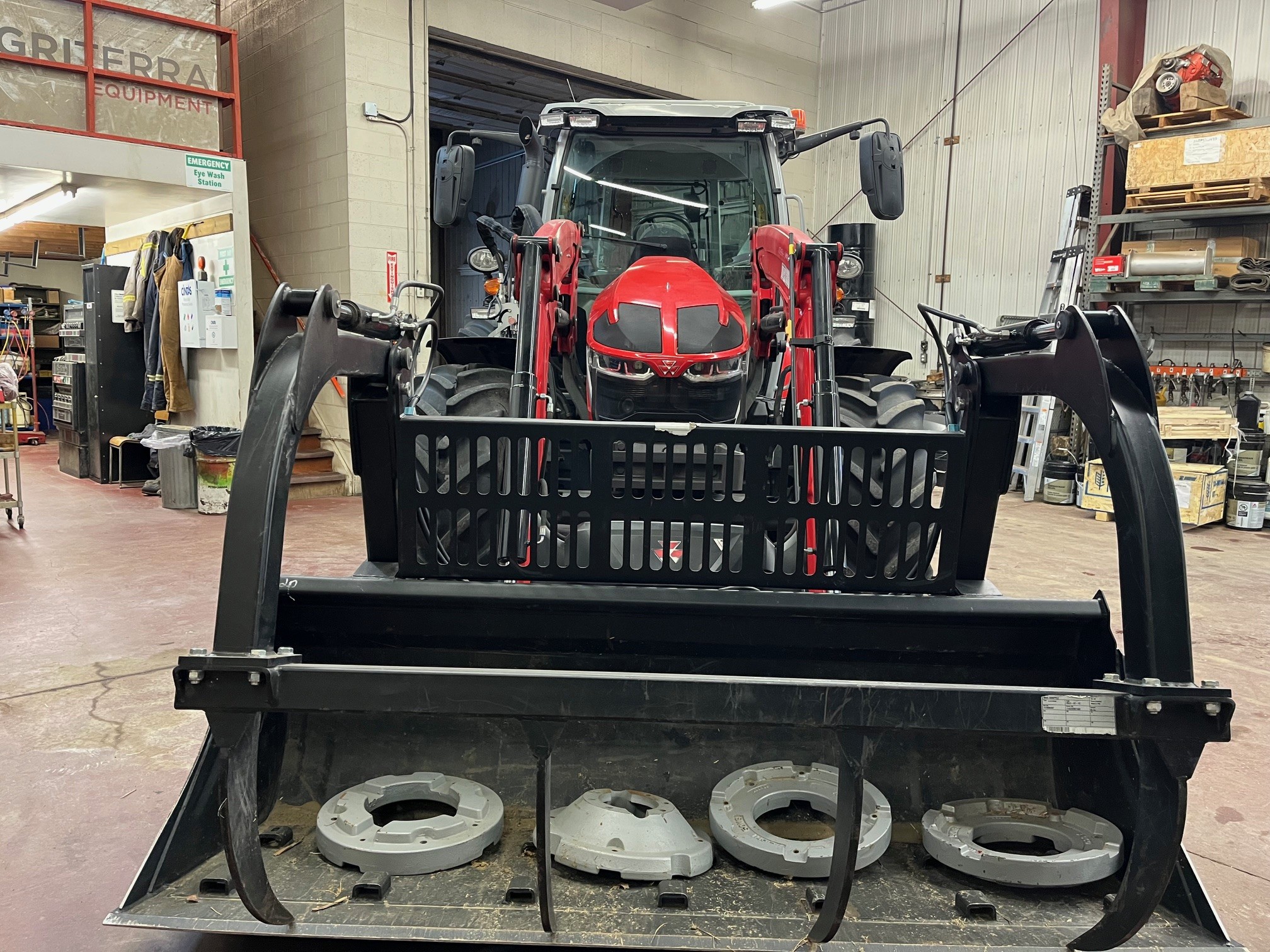 2024 Massey Ferguson 5S.145 Tractor