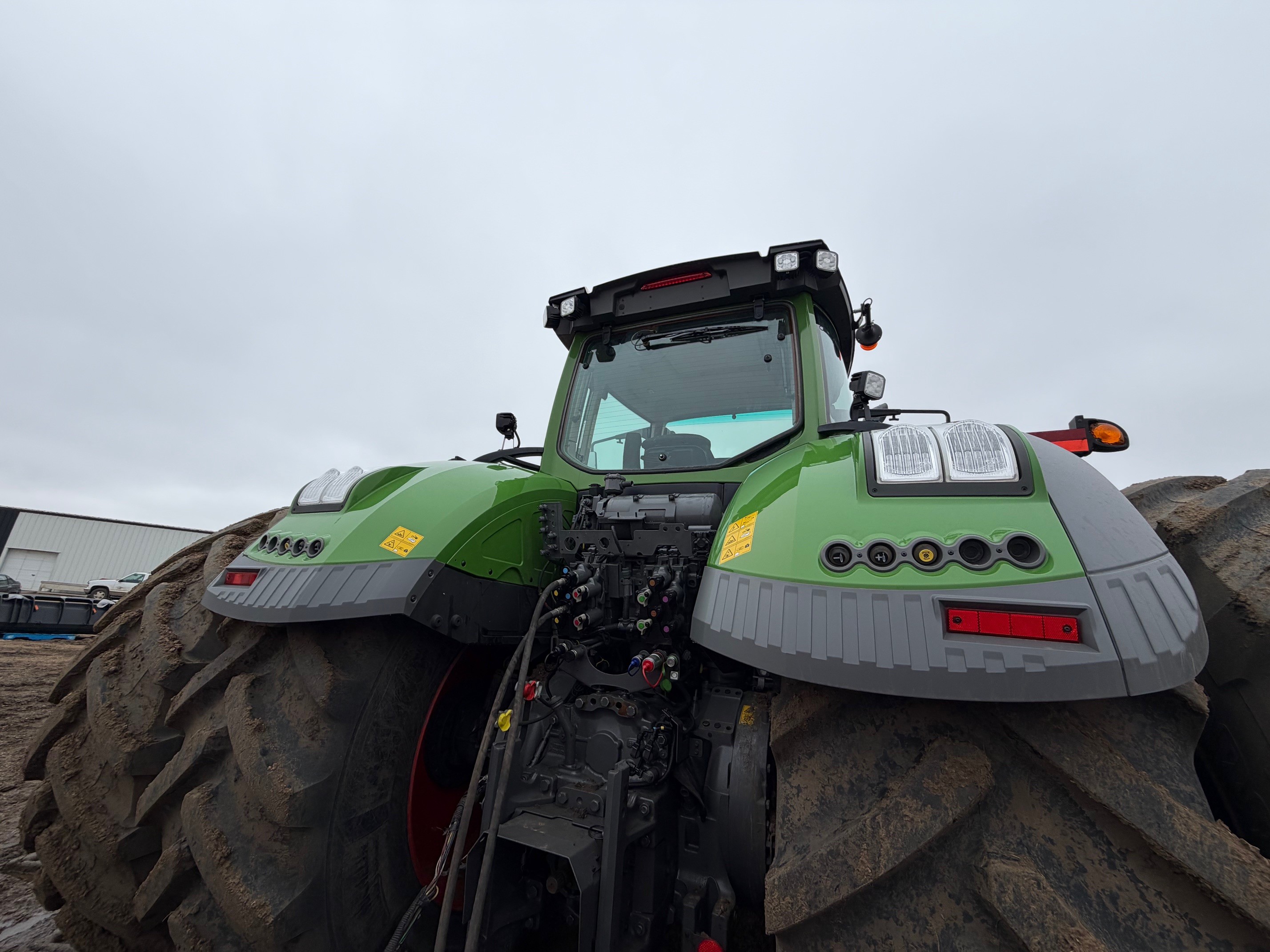 2023 Fendt 1050G3 Tractor