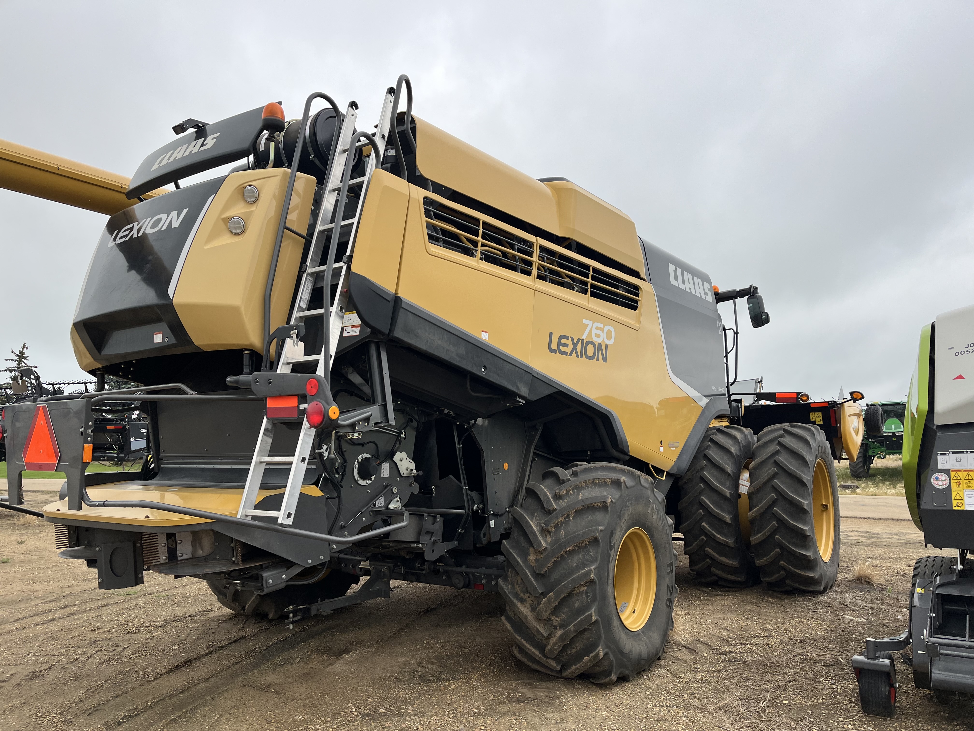 2019 CLAAS 760 Combine
