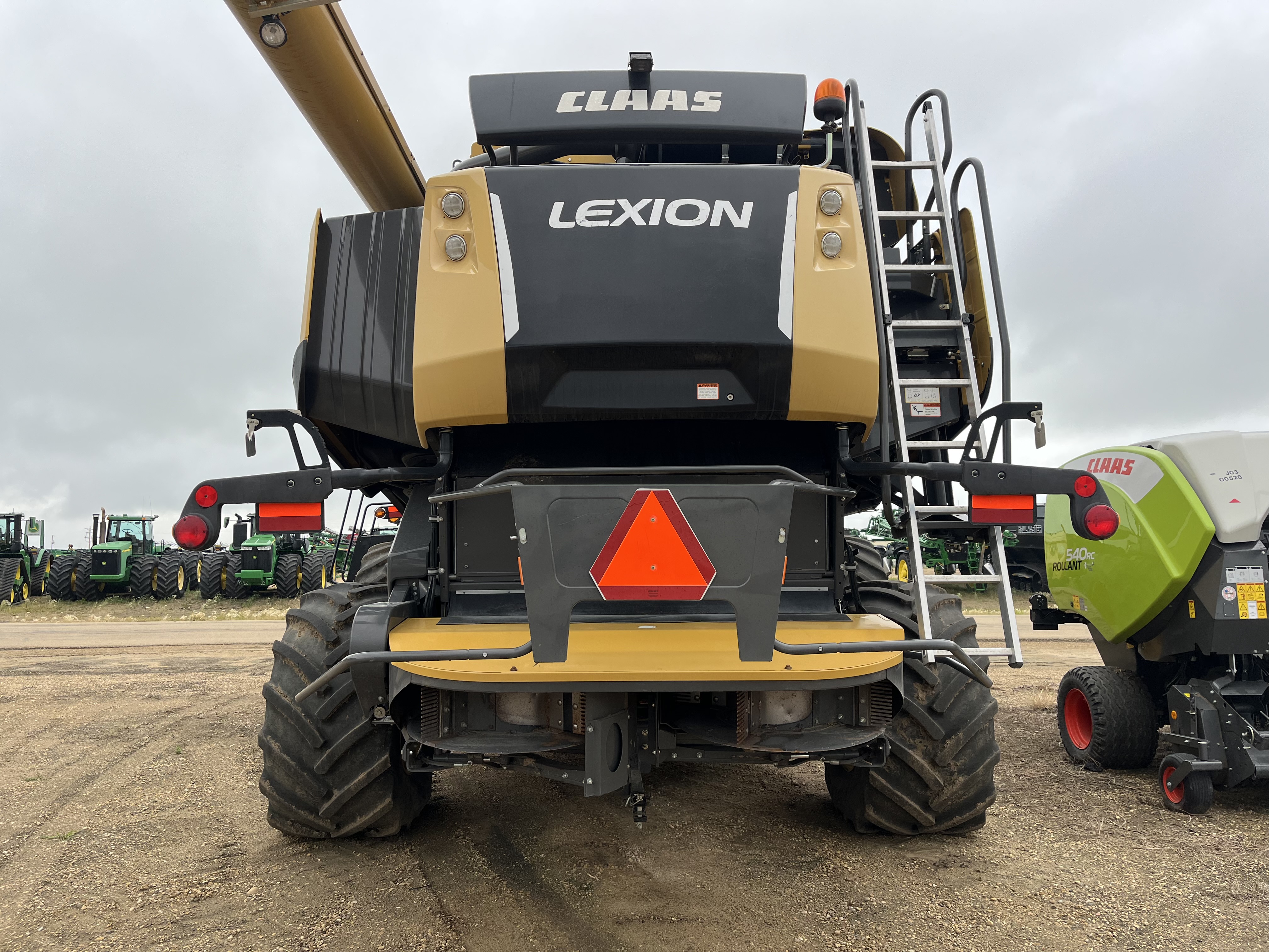 2019 CLAAS 760 Combine