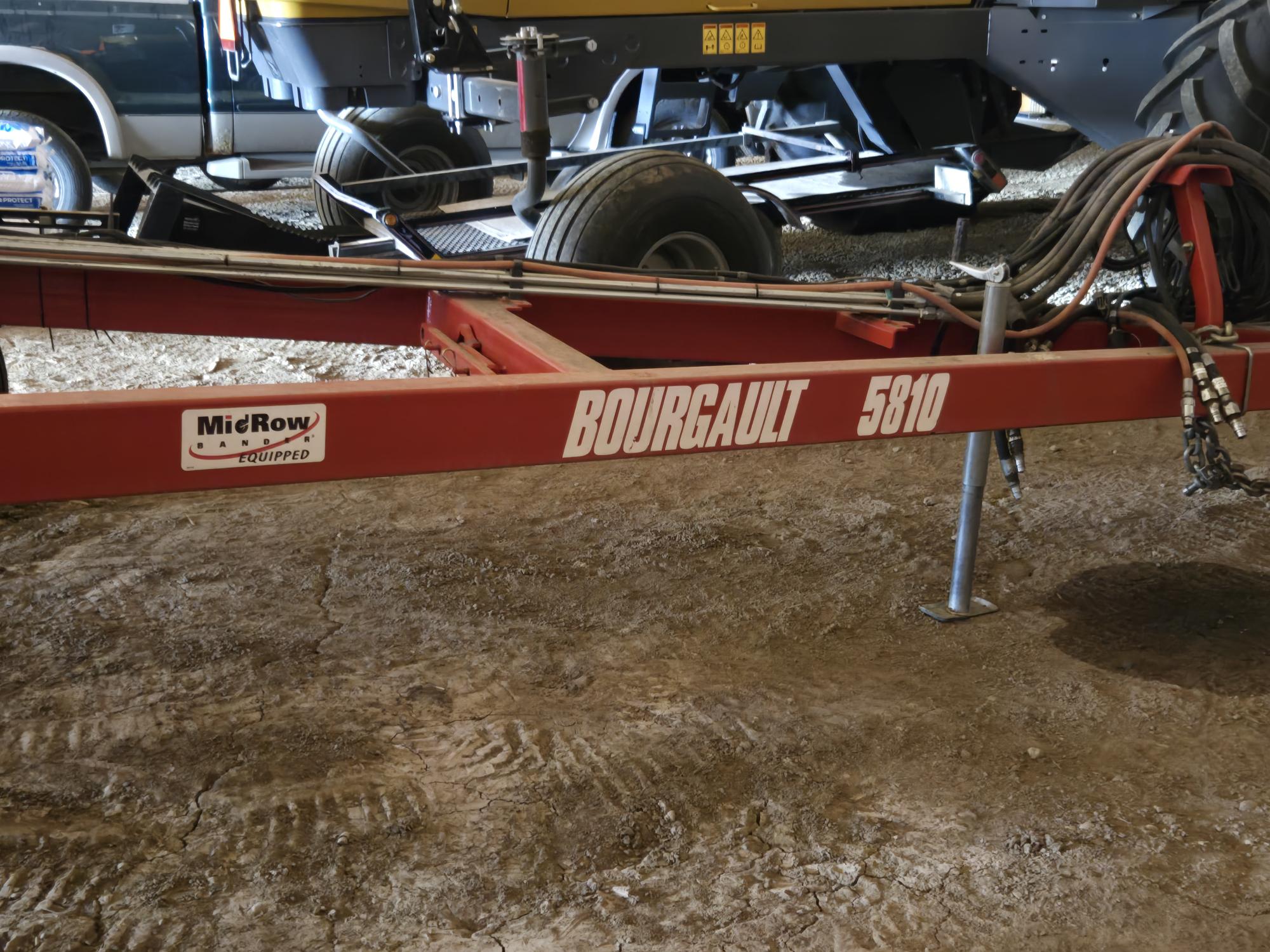 2011 Bourgault 5810 Air Drill