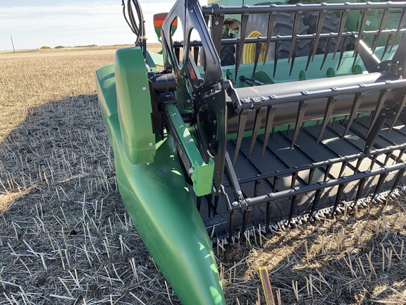 2016 John Deere 635FD Header Combine