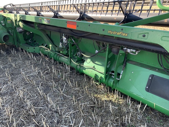 2016 John Deere 635FD Header Combine