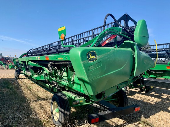 2016 John Deere 635FD Header Combine