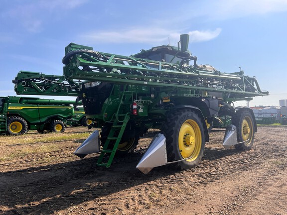 2022 John Deere 412R Sprayer/High Clearance