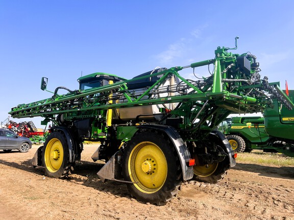 2022 John Deere 412R Sprayer/High Clearance