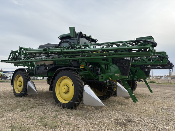 2022 John Deere 412R Sprayer/High Clearance