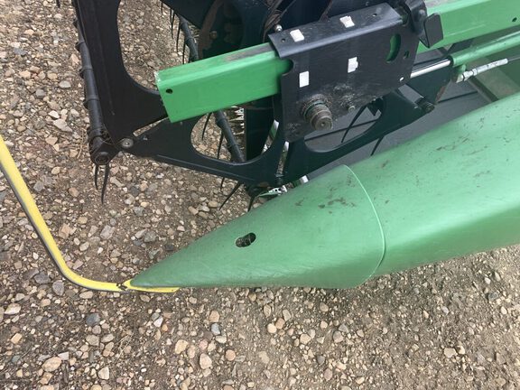 2014 John Deere 635D Header Combine