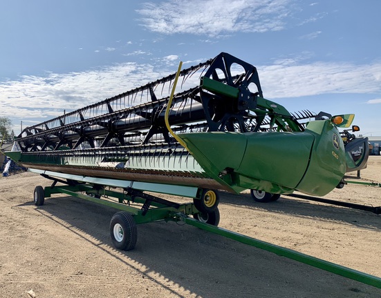 2014 John Deere 635D Header Combine