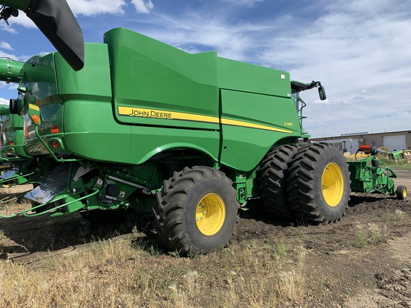 2021 John Deere S790 Combine