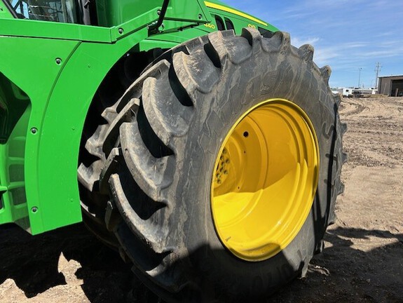 2023 John Deere 9R 440 Tractor 4WD