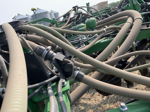 2019 John Deere 1870 Air Seeder