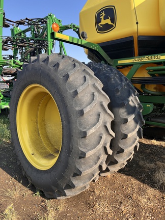 2019 John Deere 1870 Air Seeder