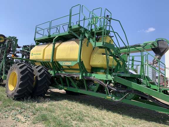 2022 John Deere P556 Air Seeder