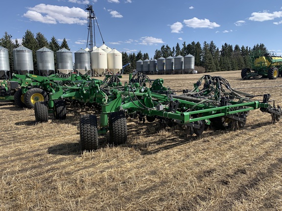 2020 John Deere P576 Air Seeder