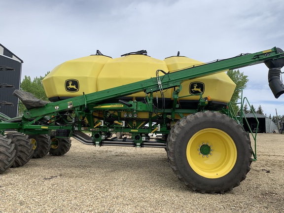 2019 John Deere 1870 Air Seeder