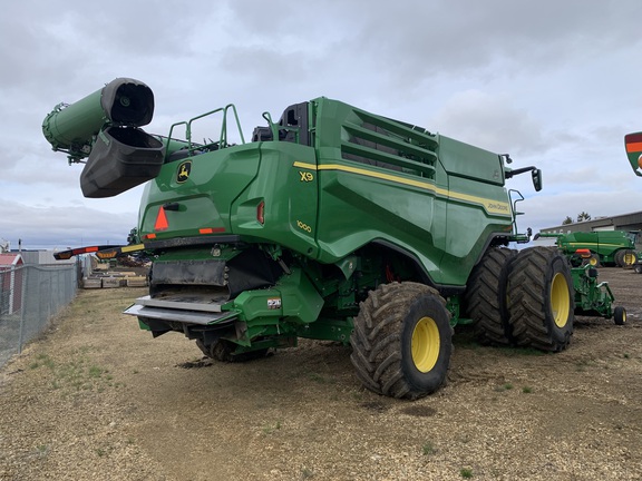 2022 John Deere X9 1000 Combine