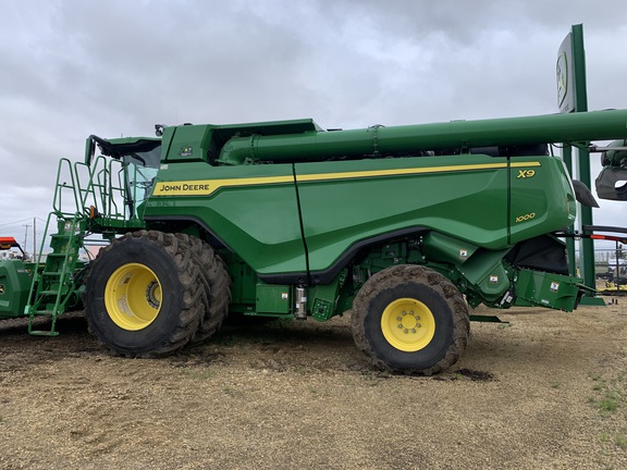 2022 John Deere X9 1000 Combine