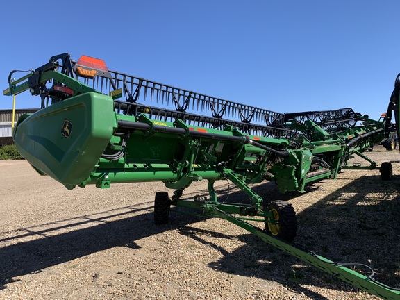 2022 John Deere HD45R Header Combine