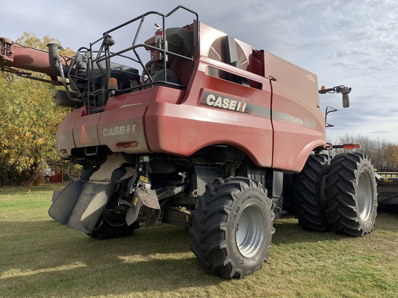 2016 Case IH 8240 Combine