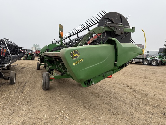 2017 John Deere 640FD Header Combine