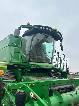 2018 John Deere S790 Combine