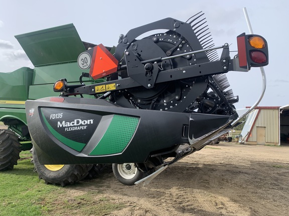 2019 MacDon FD135 Header Combine