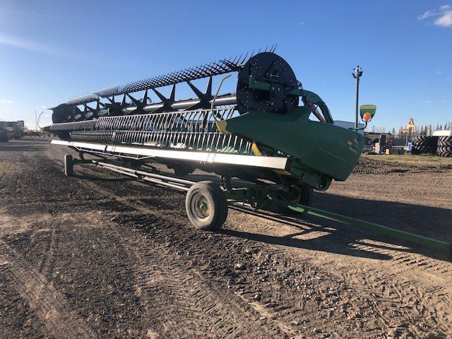 2019 John Deere 740FD Header Combine