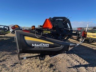 2016 MacDon FD75-45 Header Combine