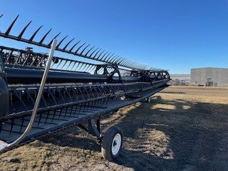 2016 MacDon FD75-45 Header Combine