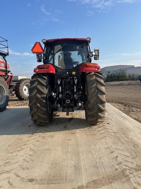 2021 Case MAX135 Tractor