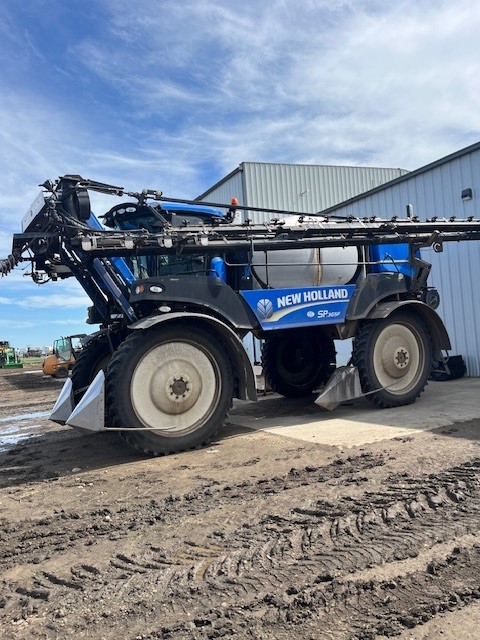 2013 New Holland SP.365F Sprayer/High Clearance