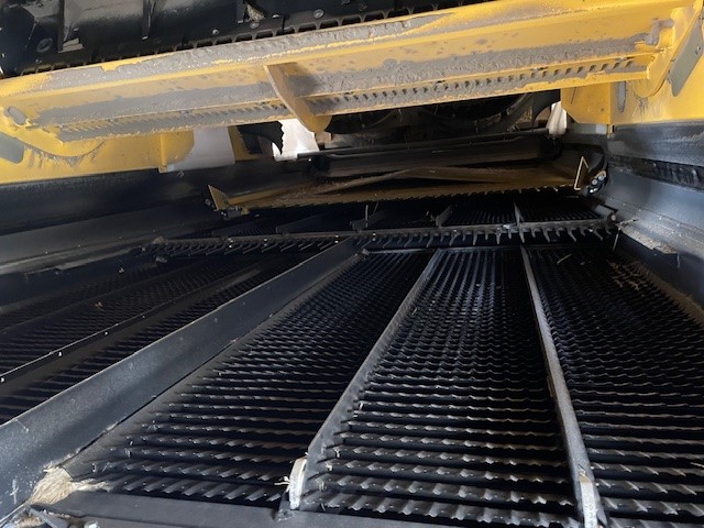 2024 New Holland CR8.90 Combine