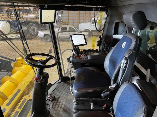 2022 New Holland CR10.90 Combine