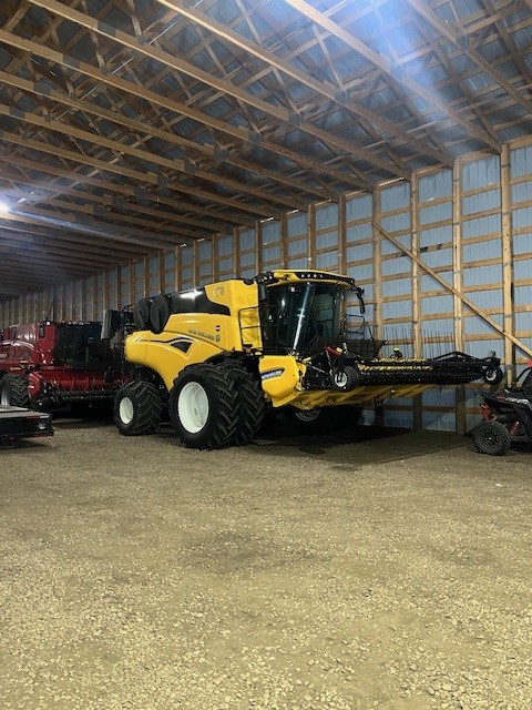 2024 New Holland CR10.90 Combine