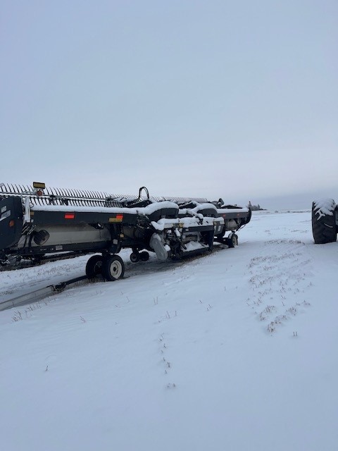 2023 MacDon FD240 Header Combine