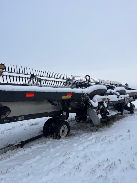 2023 MacDon FD240 Header Combine