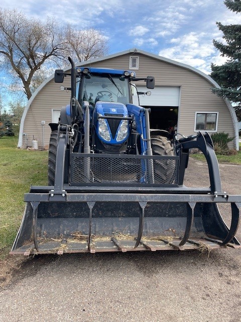 2014 New Holland T7.210 Tractor