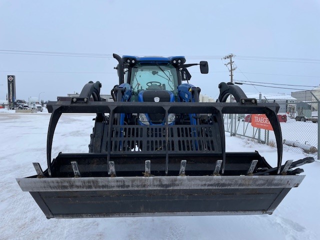 2022 New Holland T7.210 Tractor