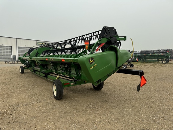 2017 John Deere 640FD Header Combine