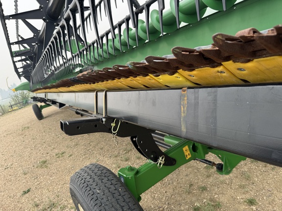 2017 John Deere 640FD Header Combine