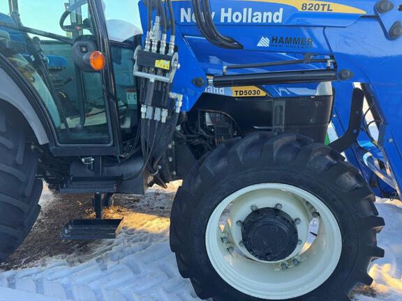 2010 New Holland TD5030 Tractor