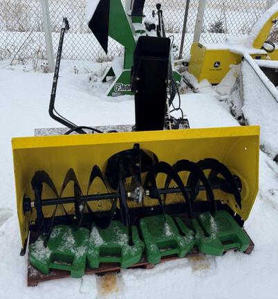 2004 John Deere 42" SNOWBLOWER Snow Blower