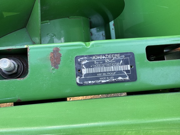 2013 John Deere S670 Combine