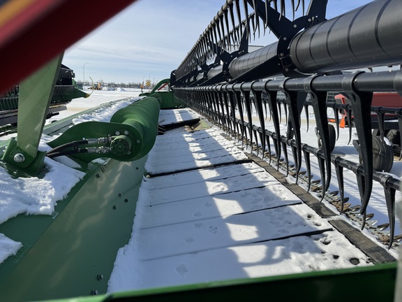 2018 John Deere 635FD Header Combine