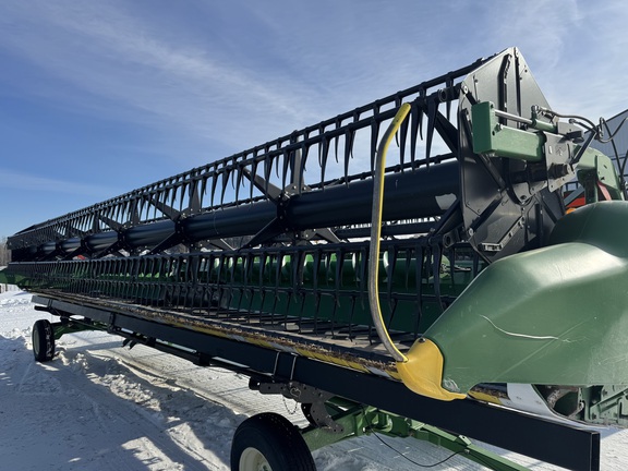 2018 John Deere 635FD Header Combine