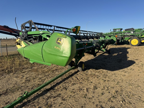 2011 John Deere D450 Windrower