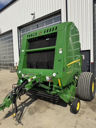 2023 John Deere 560R Baler/Round