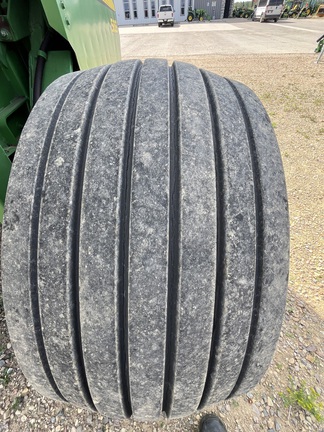 2009 John Deere 568 Baler/Round